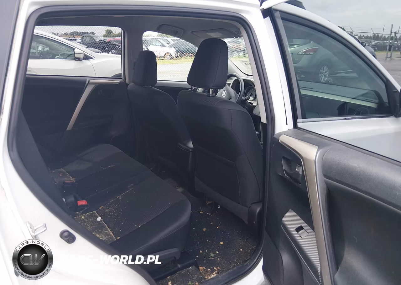 2015 Toyota Rav4 Le VIN:2T3BFREV9FW322592 - 8
