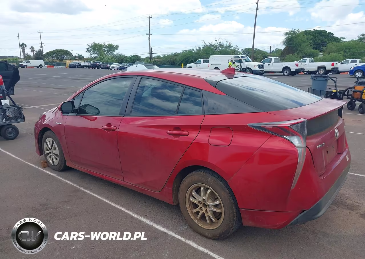 2016 Toyota Prius Four VIN:JTDKARFUXG3514032 - 3