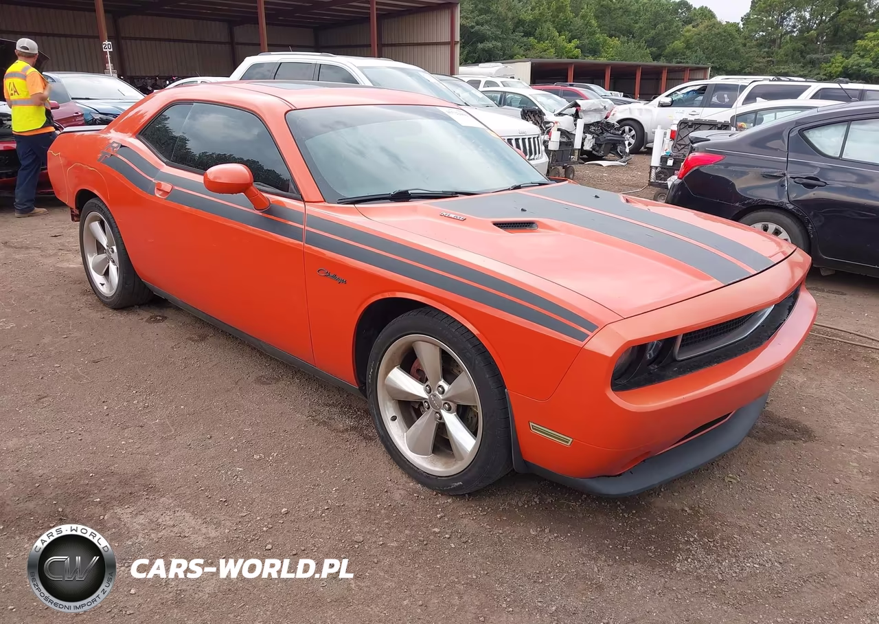 2013 Dodge Challenger R-T Classic – zdjęcie 1 z 17
