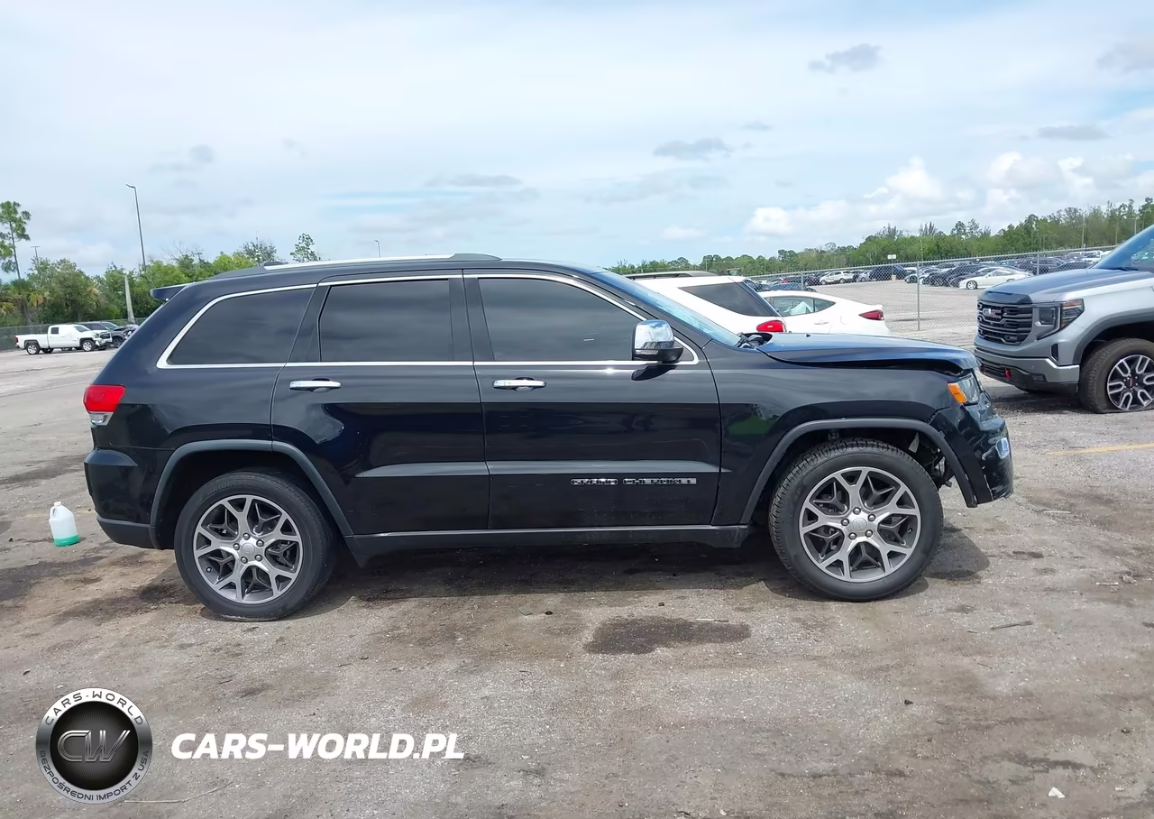 2019 Jeep Grand Cherokee Limited 4X2 VIN:1C4RJEBG0KC530658 - 13