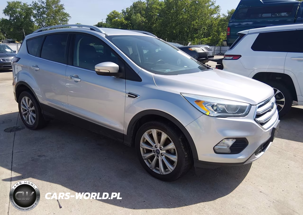 2017 Ford Escape Titanium – zdjęcie 1 z 16
