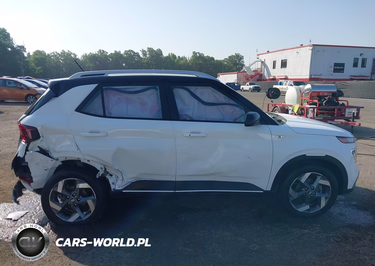 2025 Hyundai Venue Limited VIN:KMHRC8A38SU384879 - 13