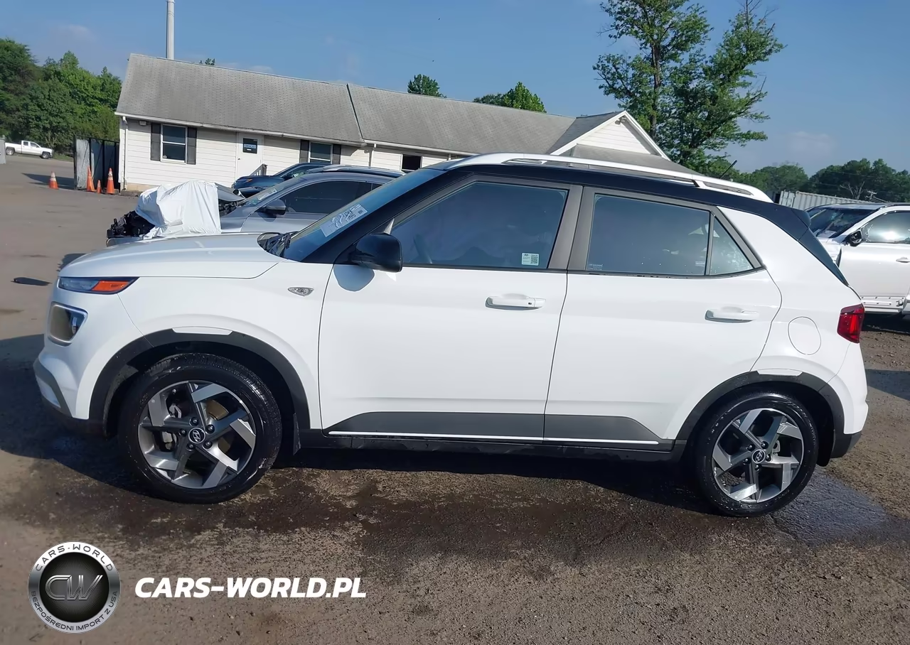 2025 Hyundai Venue Limited VIN:KMHRC8A38SU384879 - 14