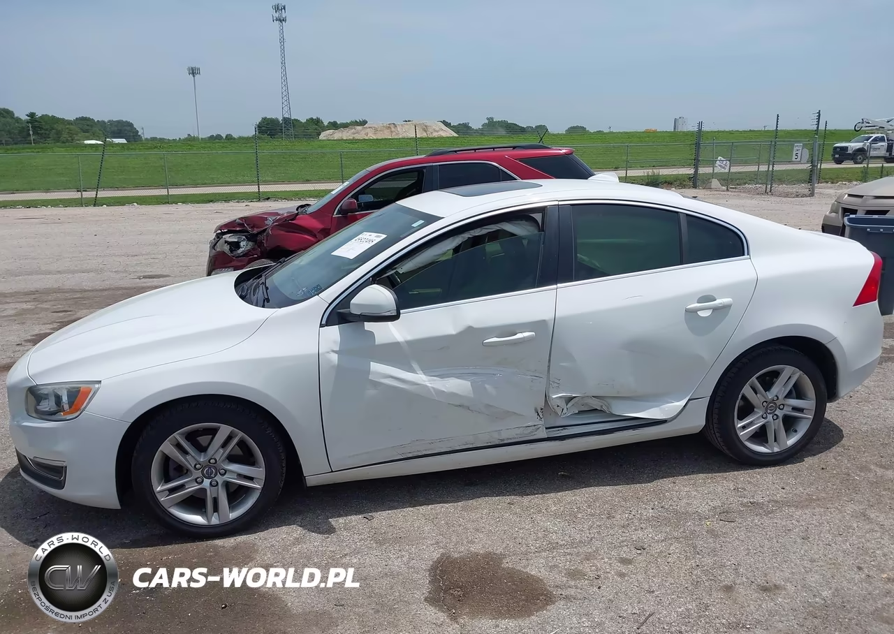 2015 Volvo S60 T5 Premier Plus VIN:YV140MFC1F1311623 - 14