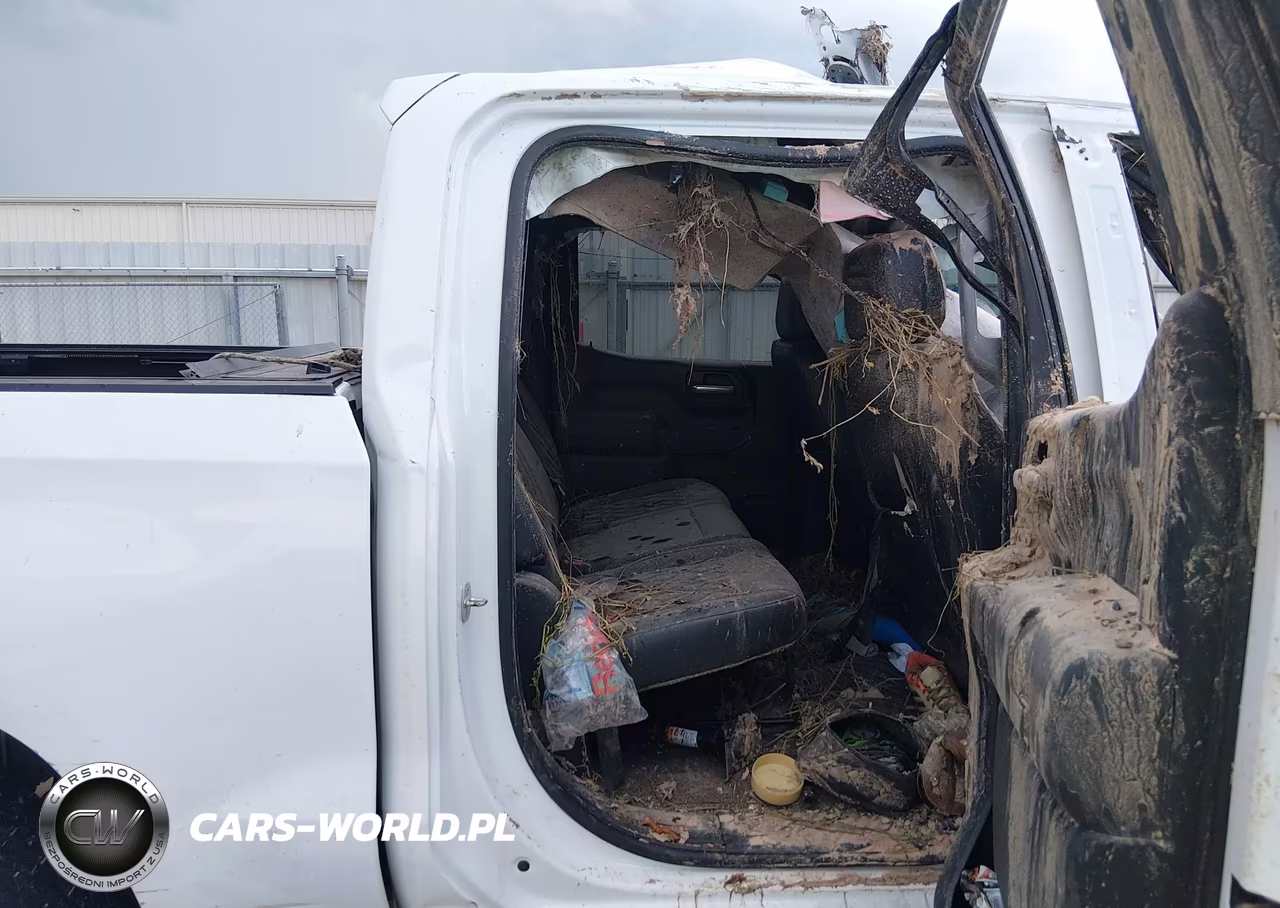 2021 Chevrolet Silverado 1500 2Wd Short Bed Custom VIN:1GCPWBEK6MZ210574 - 8