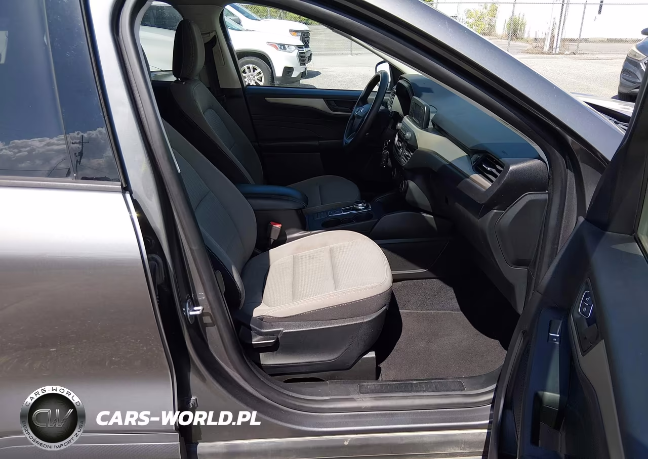 2021 Ford Escape S VIN:1FMCU0F66MUA82307 - 5