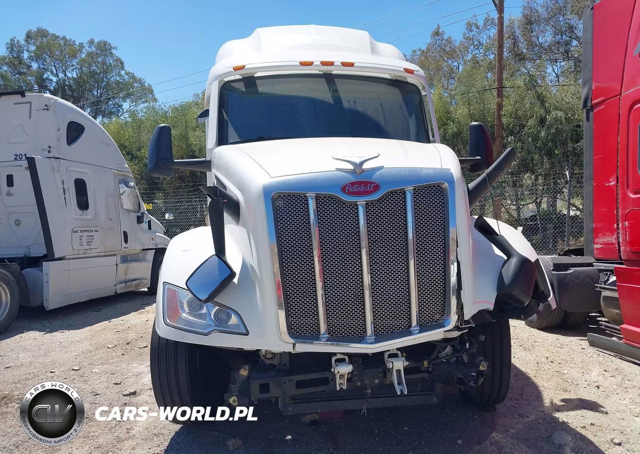 2023 Peterbilt 579 VIN:1XPBD49X7PD891121 - 15