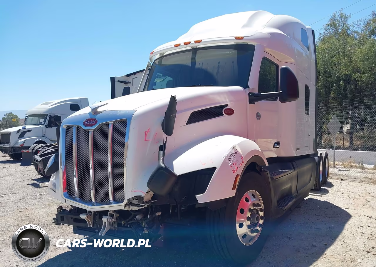 2023 Peterbilt 579 VIN:1XPBD49X7PD891121 - 2