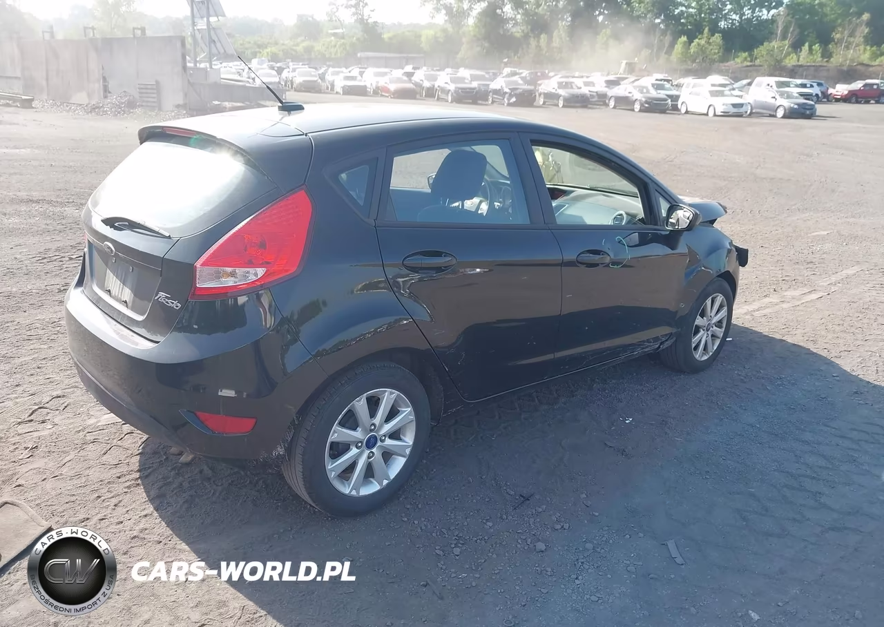2012 Ford Fiesta Se VIN:3FADP4EJ9CM127942 - 4