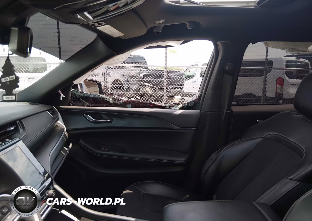 2024 Jeep Grand Cherokee Altitude X 4X4 VIN:1C4RJHAG1RC188103 - 5