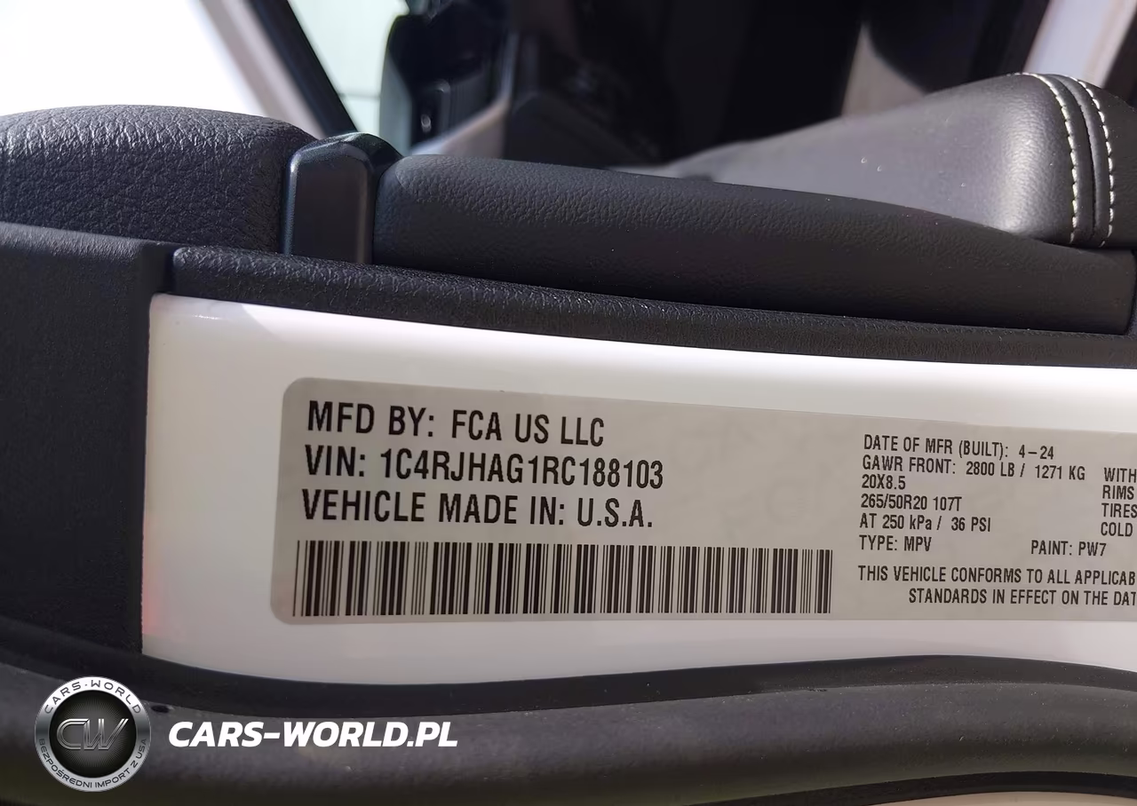 2024 Jeep Grand Cherokee Altitude X 4X4 VIN:1C4RJHAG1RC188103 - 9