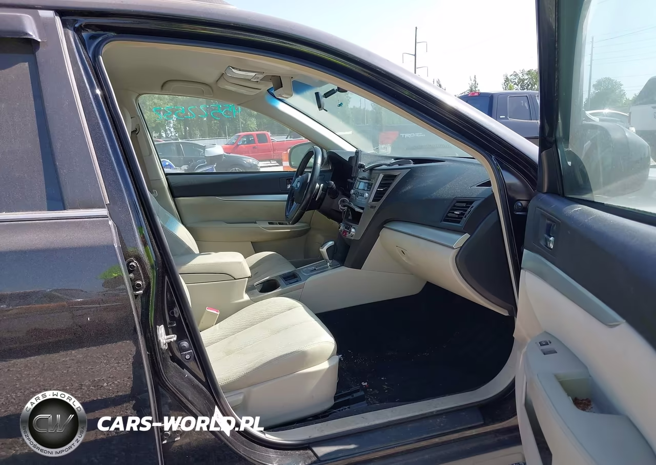 2011 Subaru Outback 2.5I Premium VIN:4S4BRBCC0B3397402 - 5