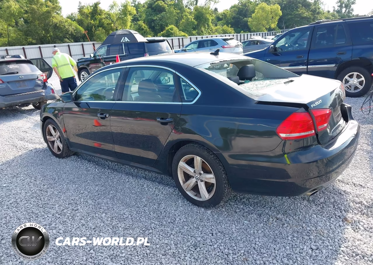 2013 Volkswagen Passat 2.5L Se VIN:1VWBP7A33DC141300 - 3