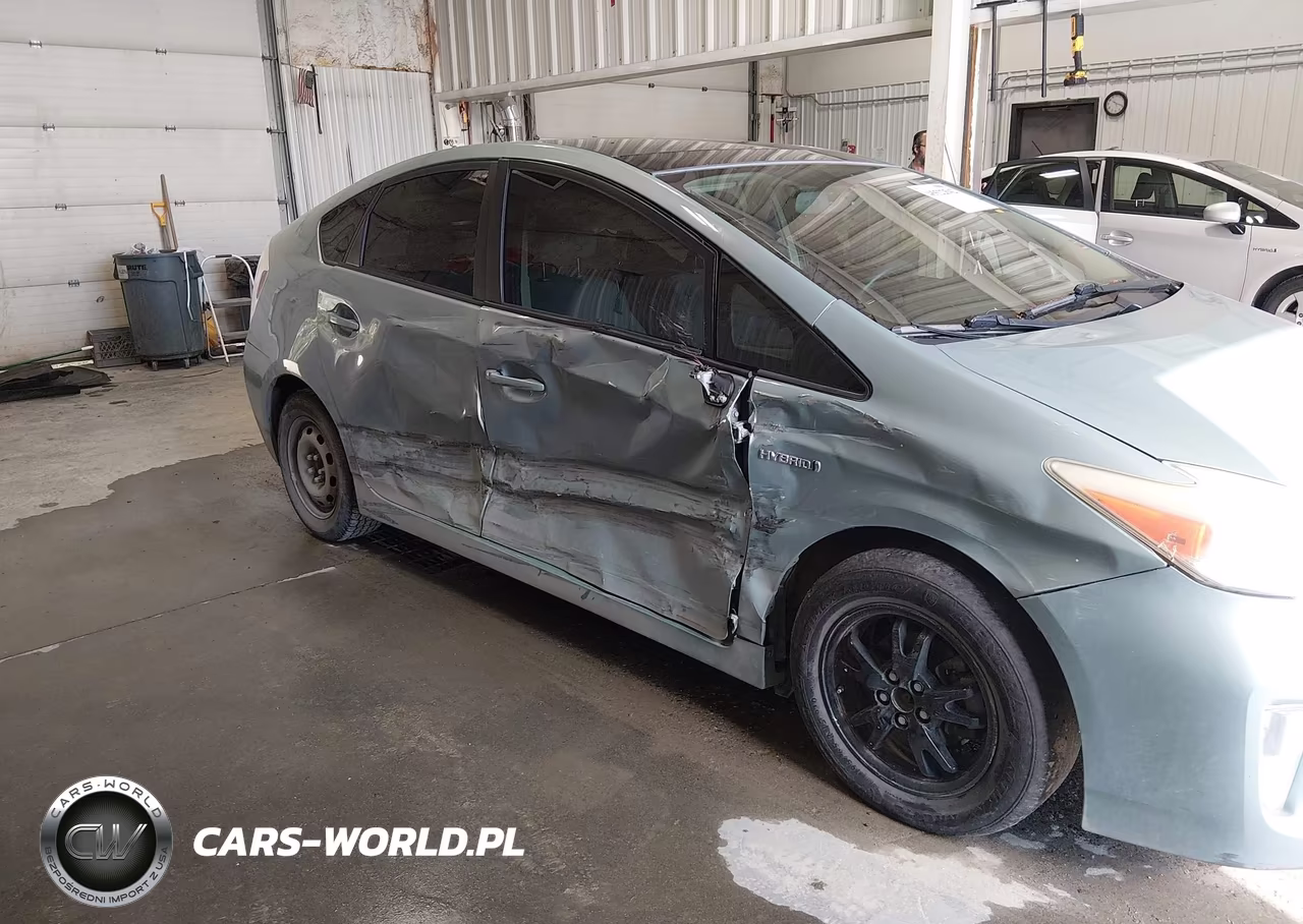 2012 Toyota Prius Three VIN:JTDKN3DU7C1485826 - 6