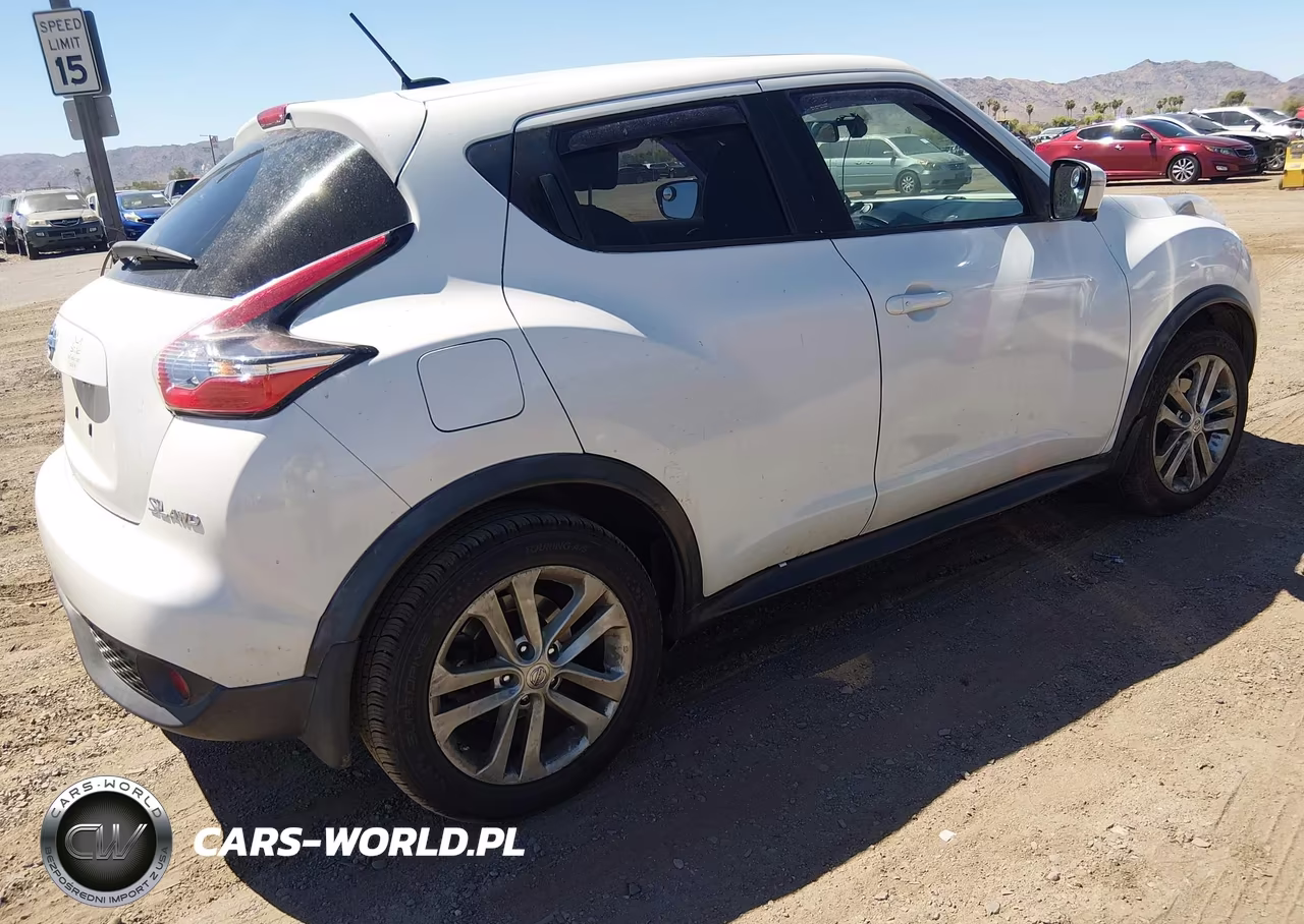 2015 Nissan Juke Sl VIN:JN8AF5MV2FT558319 - 4
