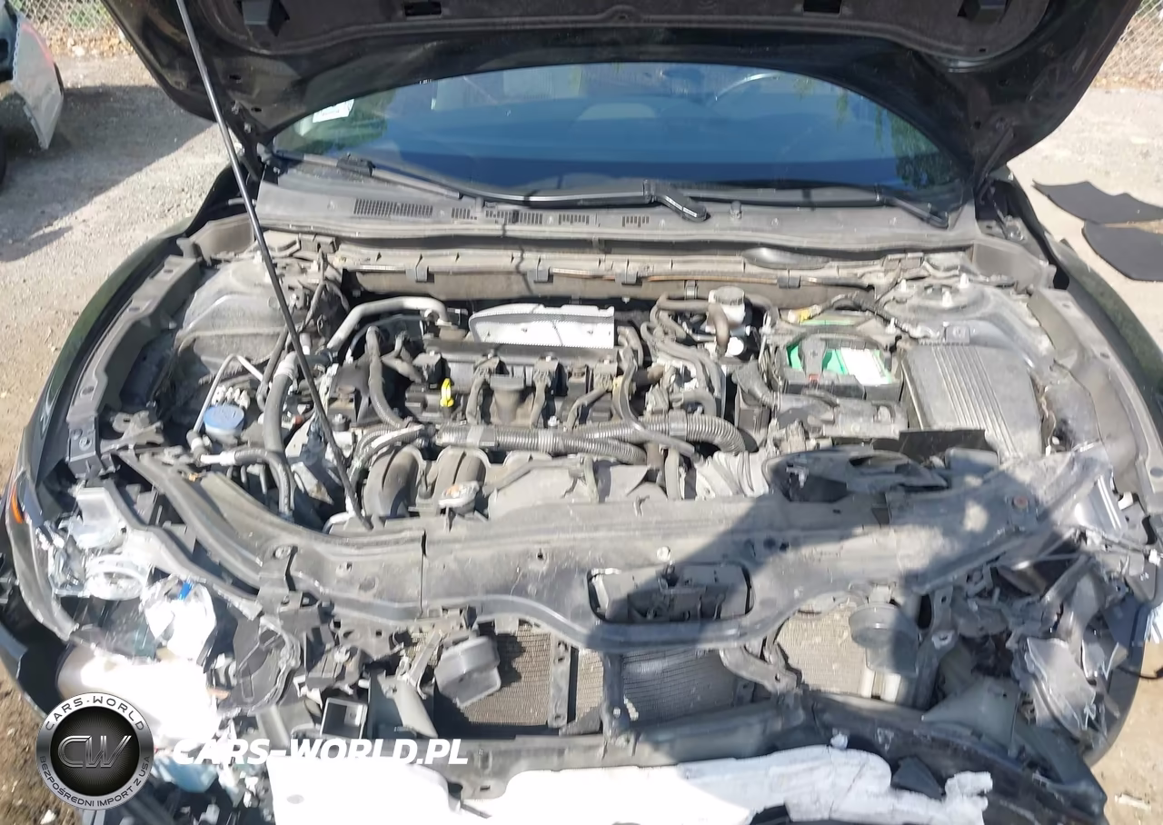 2015 Mazda Mazda6 I Sport VIN:JM1GJ1U60F1168756 - 10