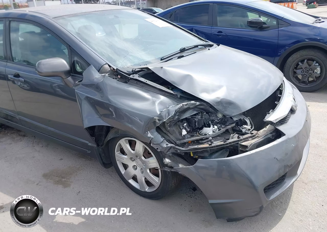 2010 Honda Civic Lx VIN:2HGFA1F50AH329070 - 12