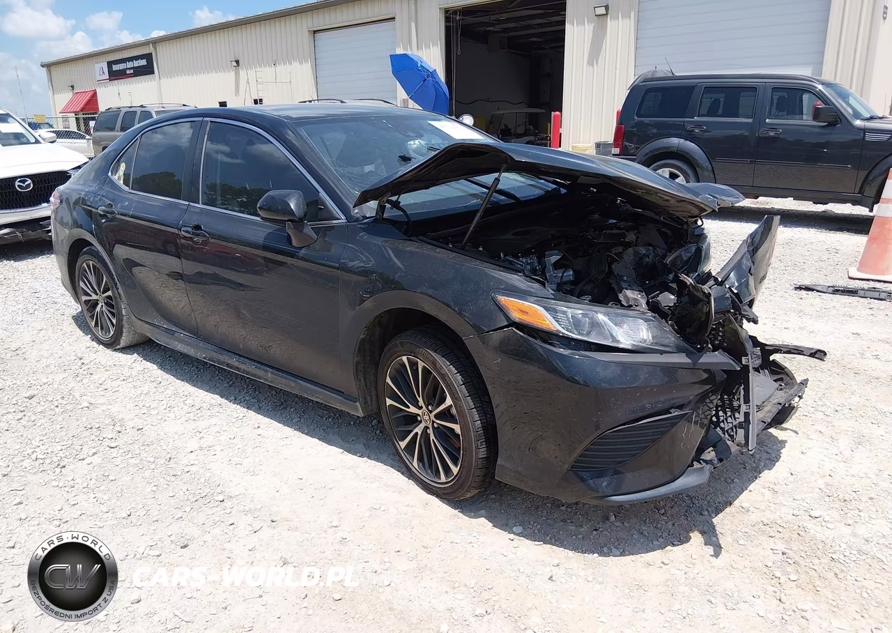 2020 Toyota Camry Se