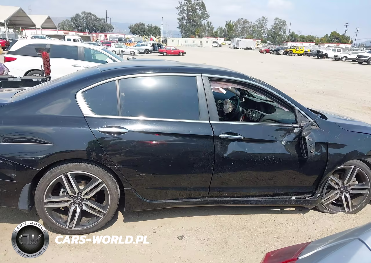 2016 Honda Accord Sport VIN:1HGCR2F53GA186947 - 14