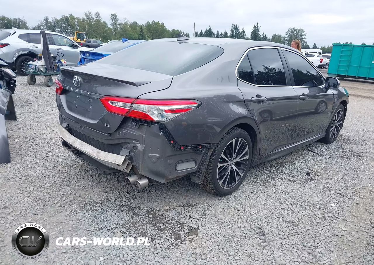 2020 Toyota Camry Se VIN:4T1G11AKXLU862653 - 4