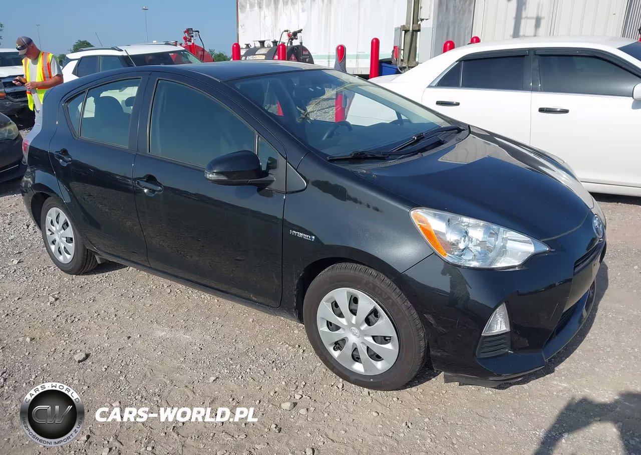 2013 Toyota Prius C Two