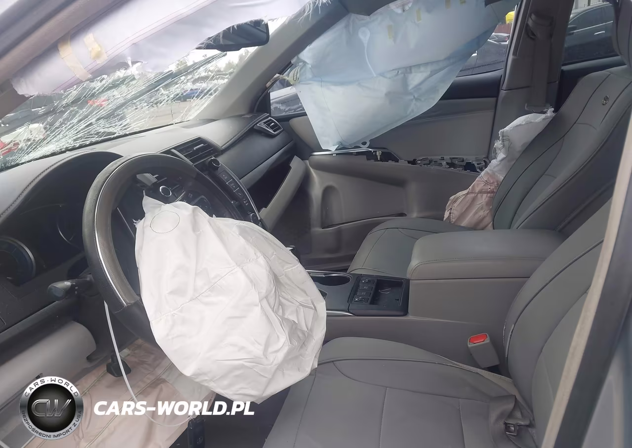 2017 Toyota Camry Hybrid Xle VIN:4T1BD1FK9HU208745 - 5