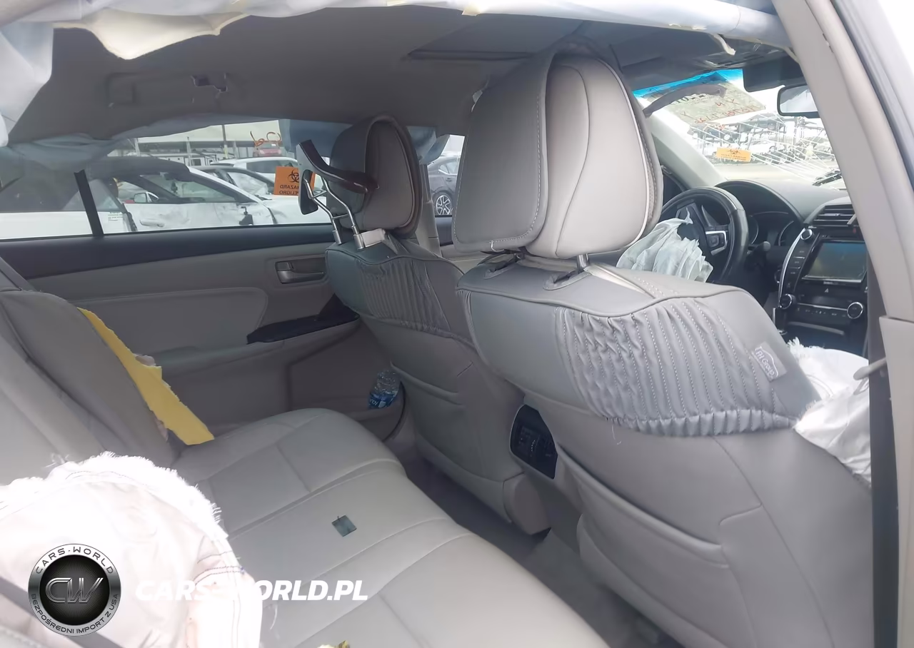 2017 Toyota Camry Hybrid Xle VIN:4T1BD1FK9HU208745 - 8