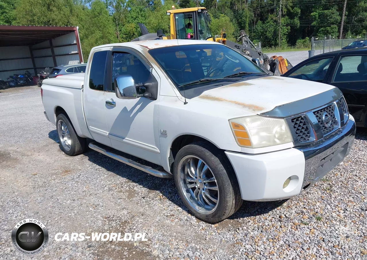 2004 Nissan Titan Le