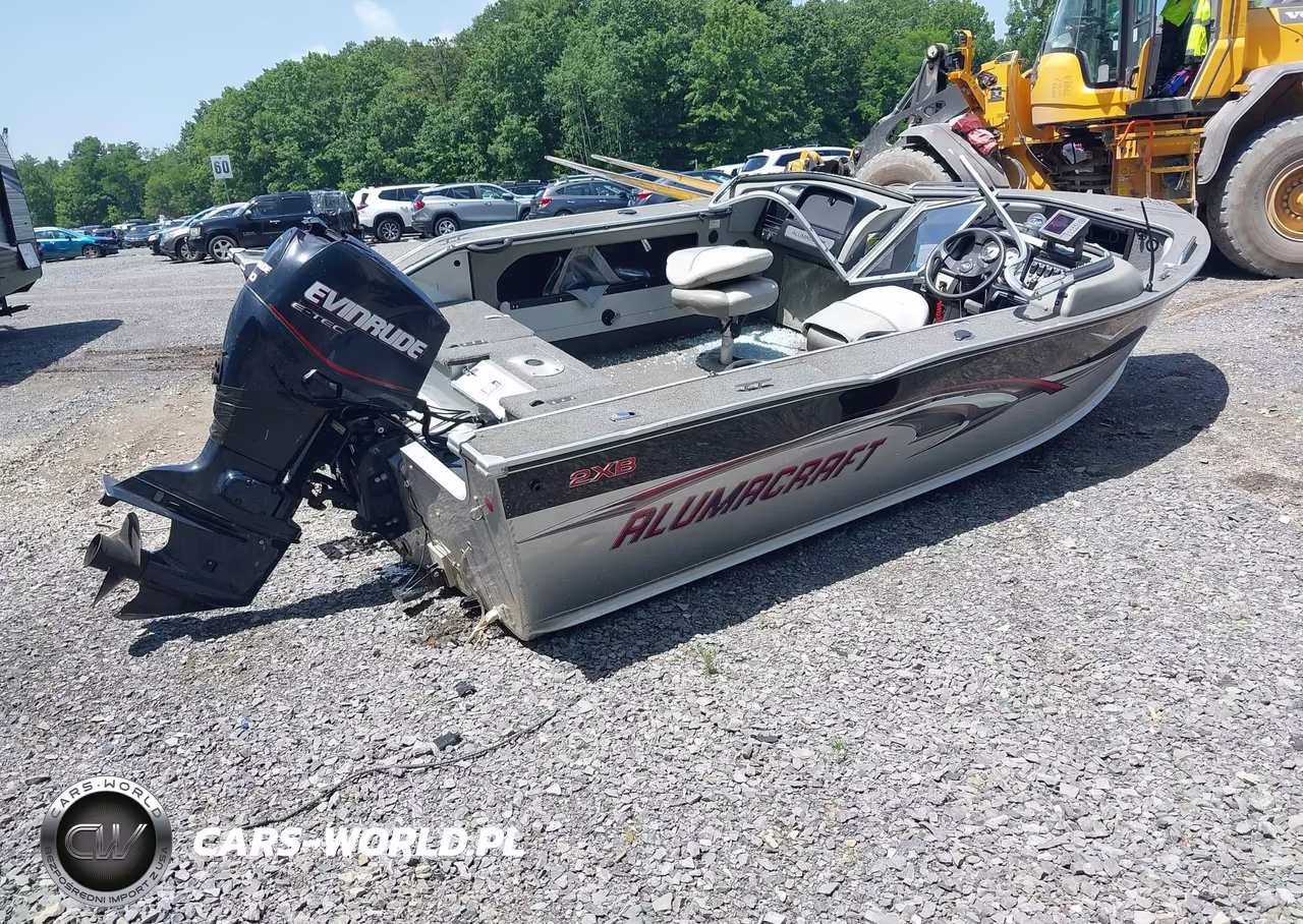 2005 Alumacraft Boat VIN:00000ACBJ8296J405 - 4