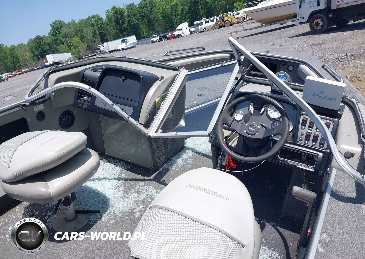 2005 Alumacraft Boat VIN:00000ACBJ8296J405 - 5