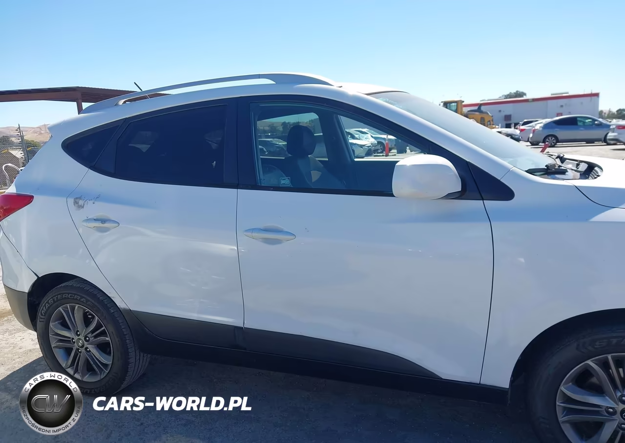 2015 Hyundai Tucson Se VIN:KM8JU3AG1FU995357 - 13