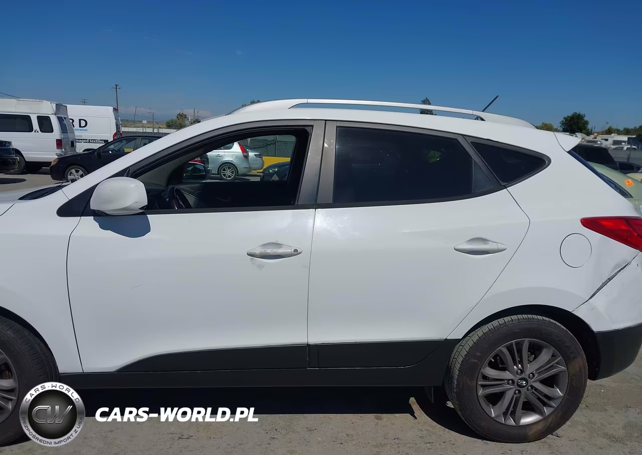 2015 Hyundai Tucson Se VIN:KM8JU3AG1FU995357 - 14