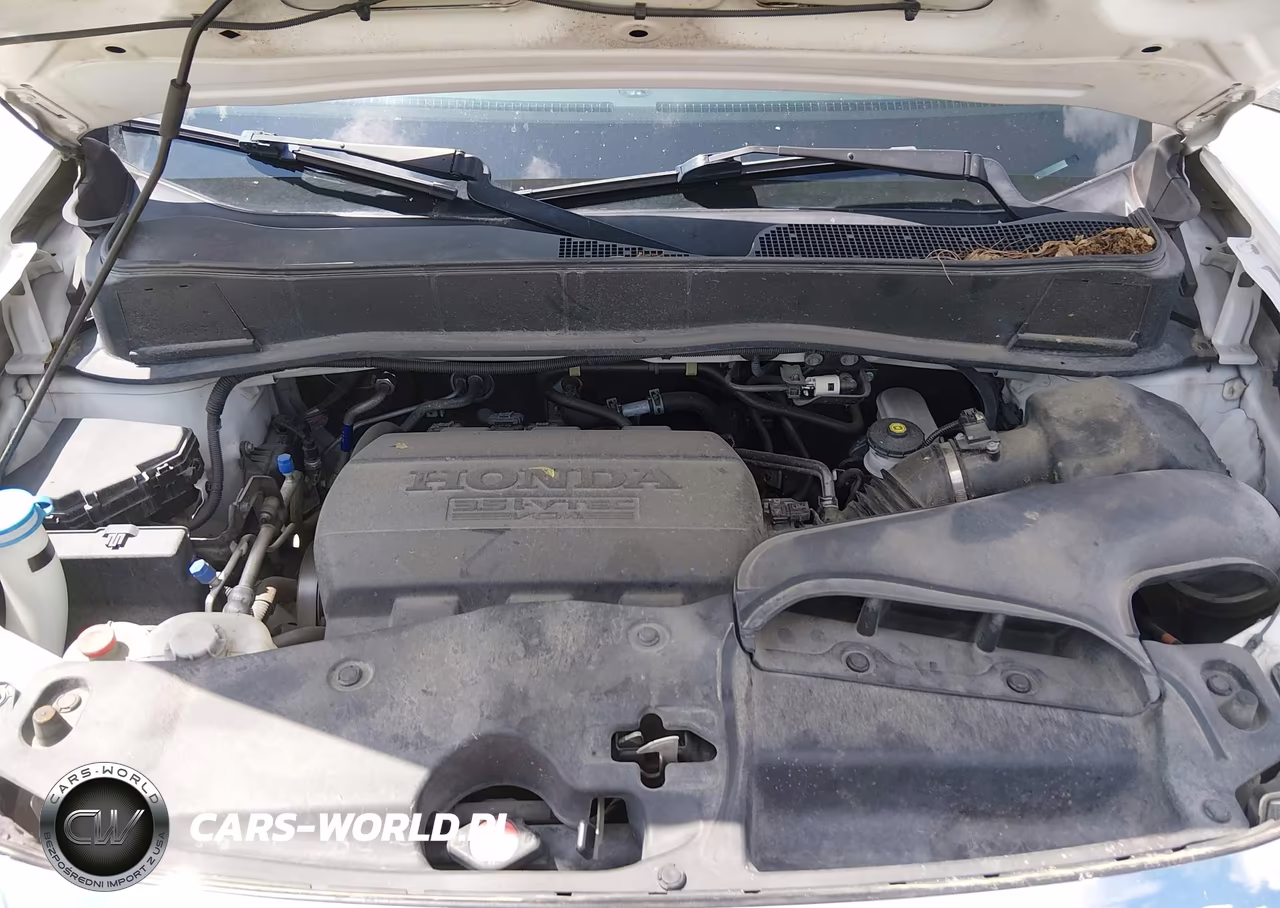 2015 Honda Pilot Touring VIN:5FNYF4H98FB034872 - 10