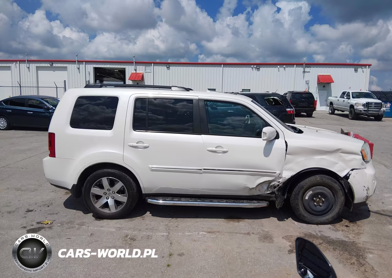 2015 Honda Pilot Touring VIN:5FNYF4H98FB034872 - 14