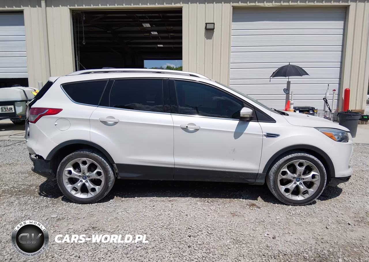 2013 Ford Escape Titanium VIN:1FMCU9J97DUA98246 - 13