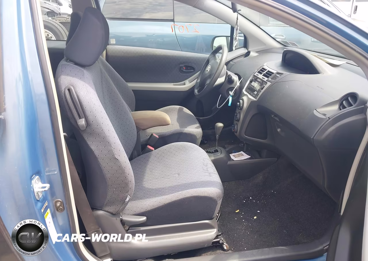 2010 Toyota Yaris VIN:JTDJT4K39A5321050 - 5