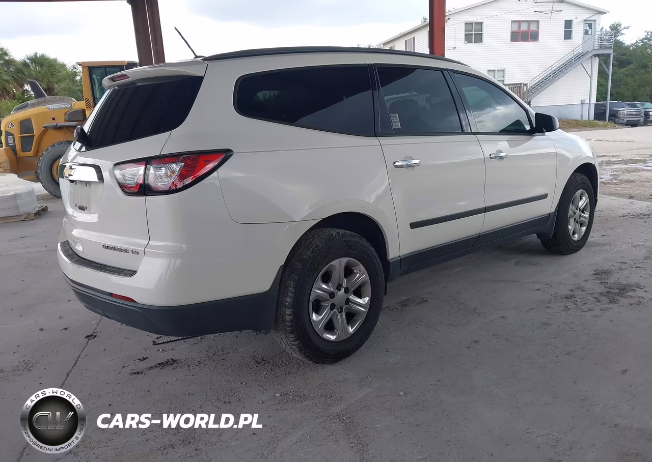 2014 Chevrolet Traverse Ls VIN:1GNKRFED3EJ271186 - 4