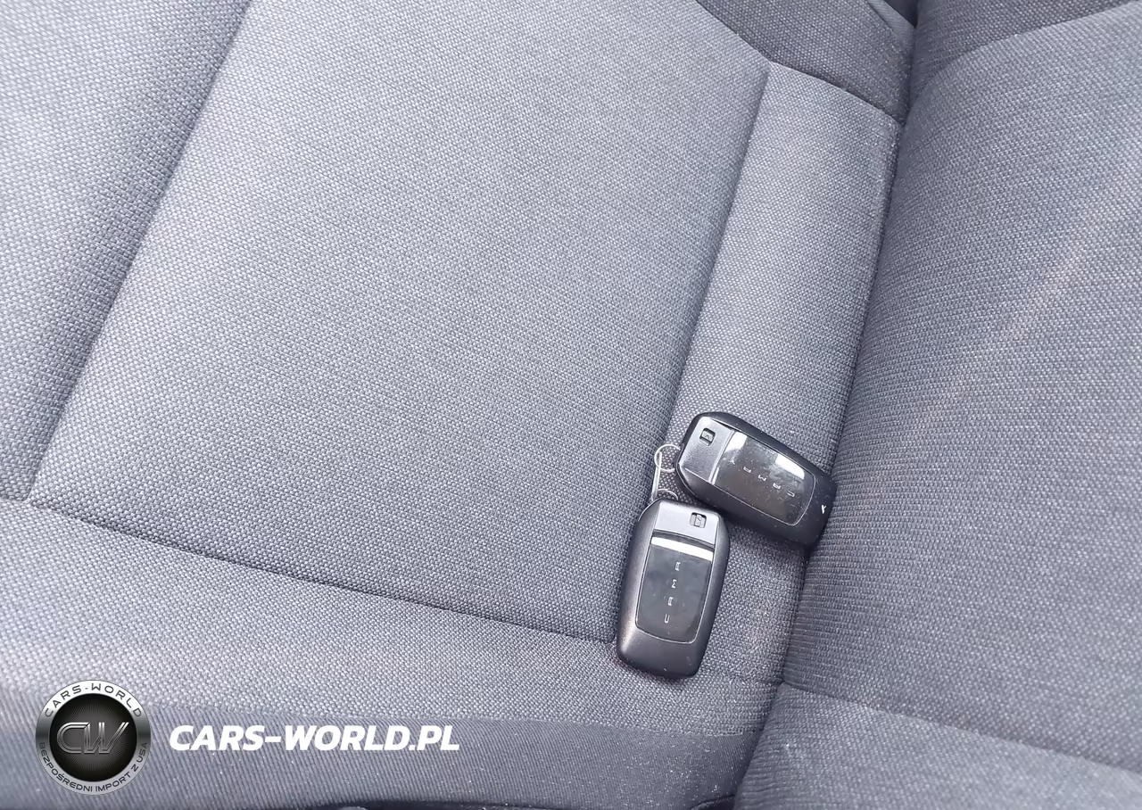 2025 Toyota Camry Le VIN:4T1DAACK4SU106556 - 11