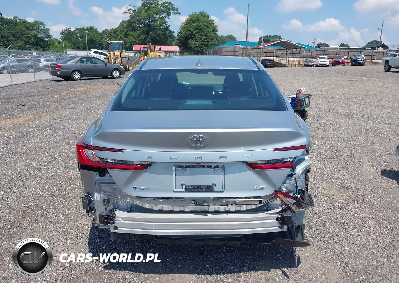2025 Toyota Camry Le VIN:4T1DAACK4SU106556 - 16