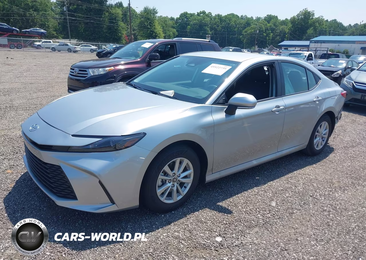 2025 Toyota Camry Le VIN:4T1DAACK4SU106556 - 2