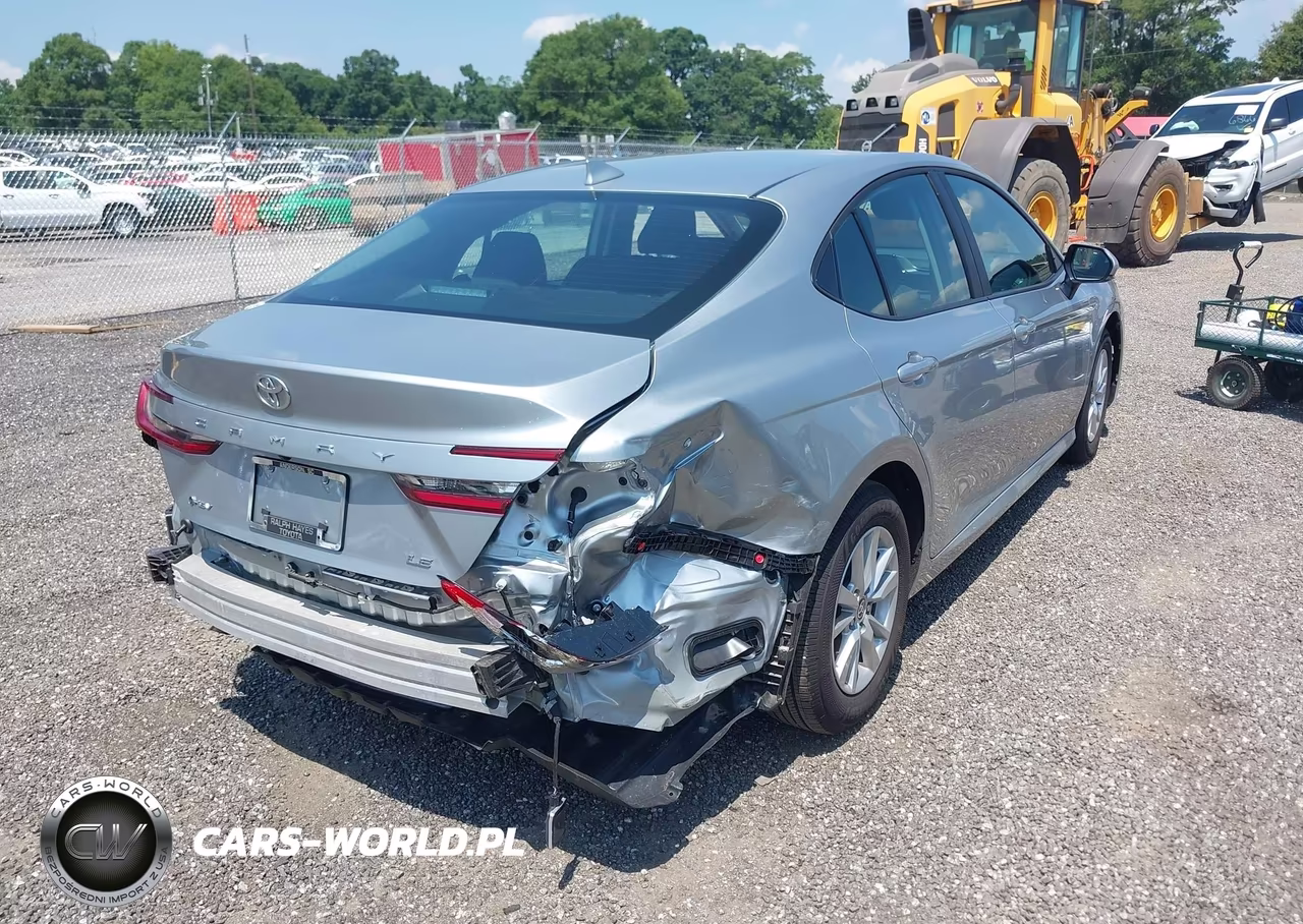 2025 Toyota Camry Le VIN:4T1DAACK4SU106556 - 4