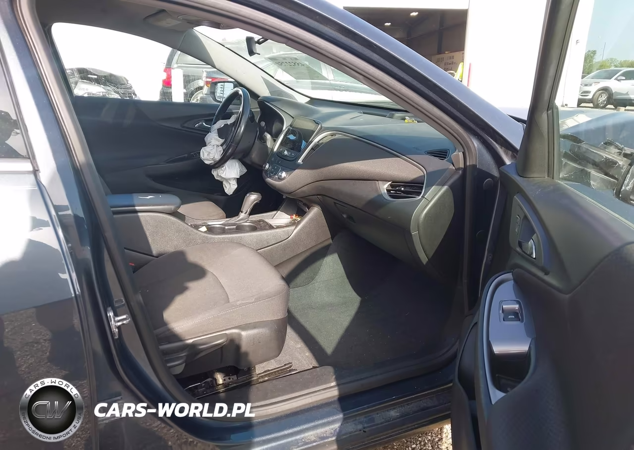 2019 Chevrolet Malibu Rs VIN:1G1ZG5ST3KF198508 - 5