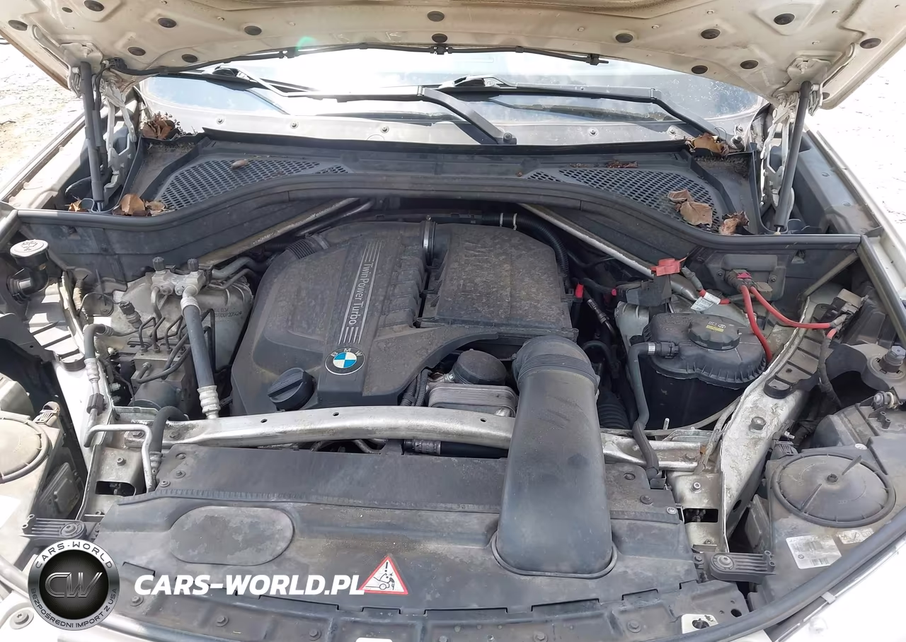 2016 BMW X5 xDrive35I VIN:5UXKR0C59G0P20542 - 10