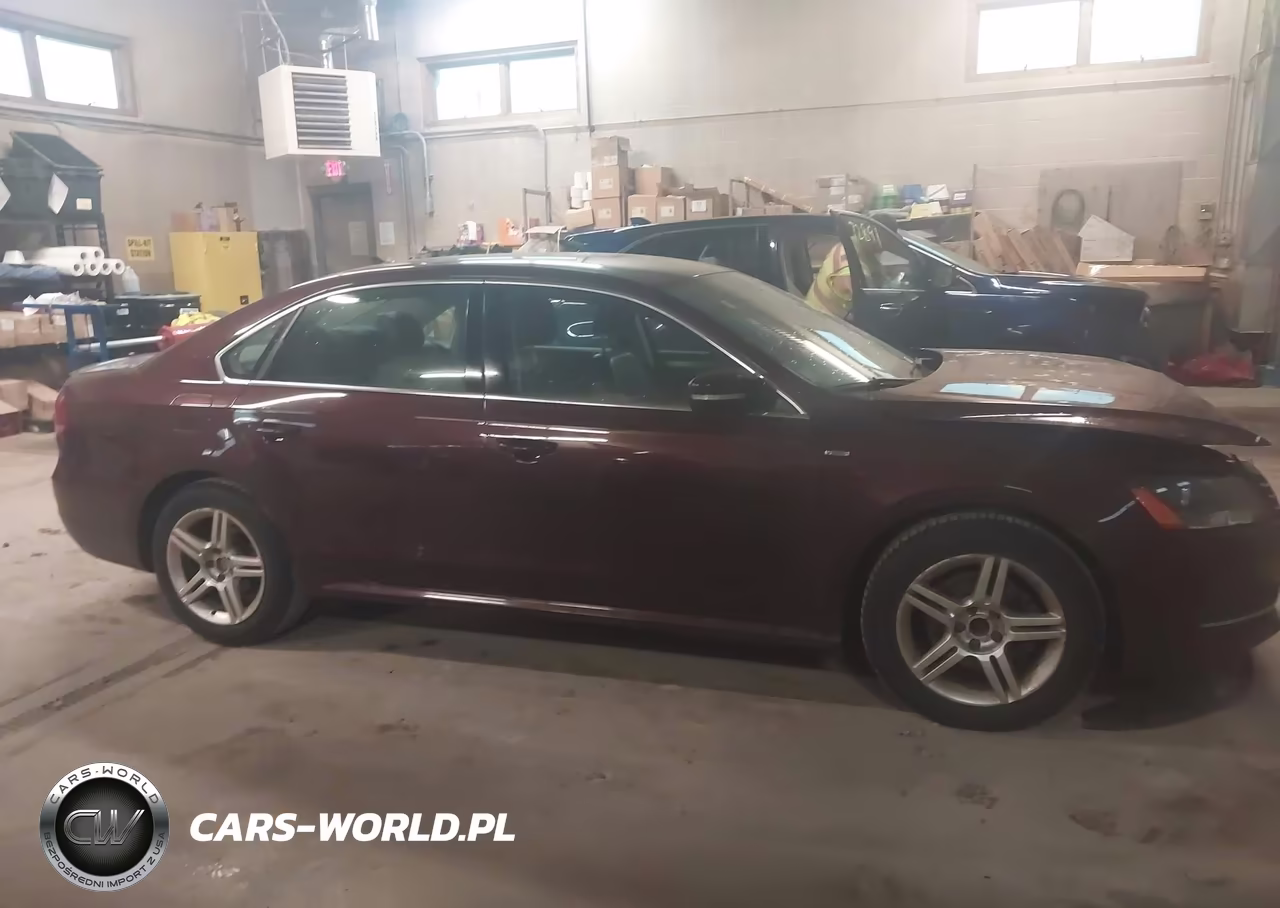 2014 Volkswagen Passat 1.8T Wolfsburg Edition VIN:1VWAT7A3XEC028291 - 13