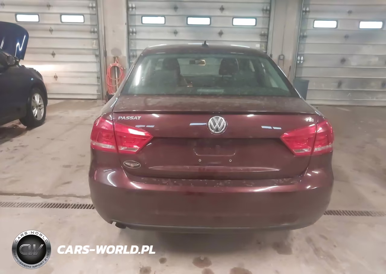 2014 Volkswagen Passat 1.8T Wolfsburg Edition VIN:1VWAT7A3XEC028291 - 16