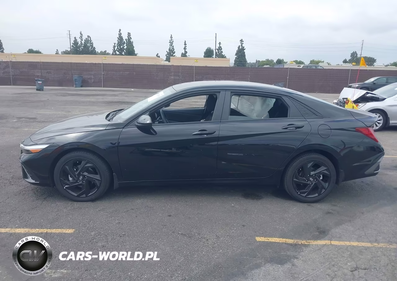 2026 Hyundai Elantra Hybrid Sel Sport VIN:KMHLM4DJ5TU183450 - 14