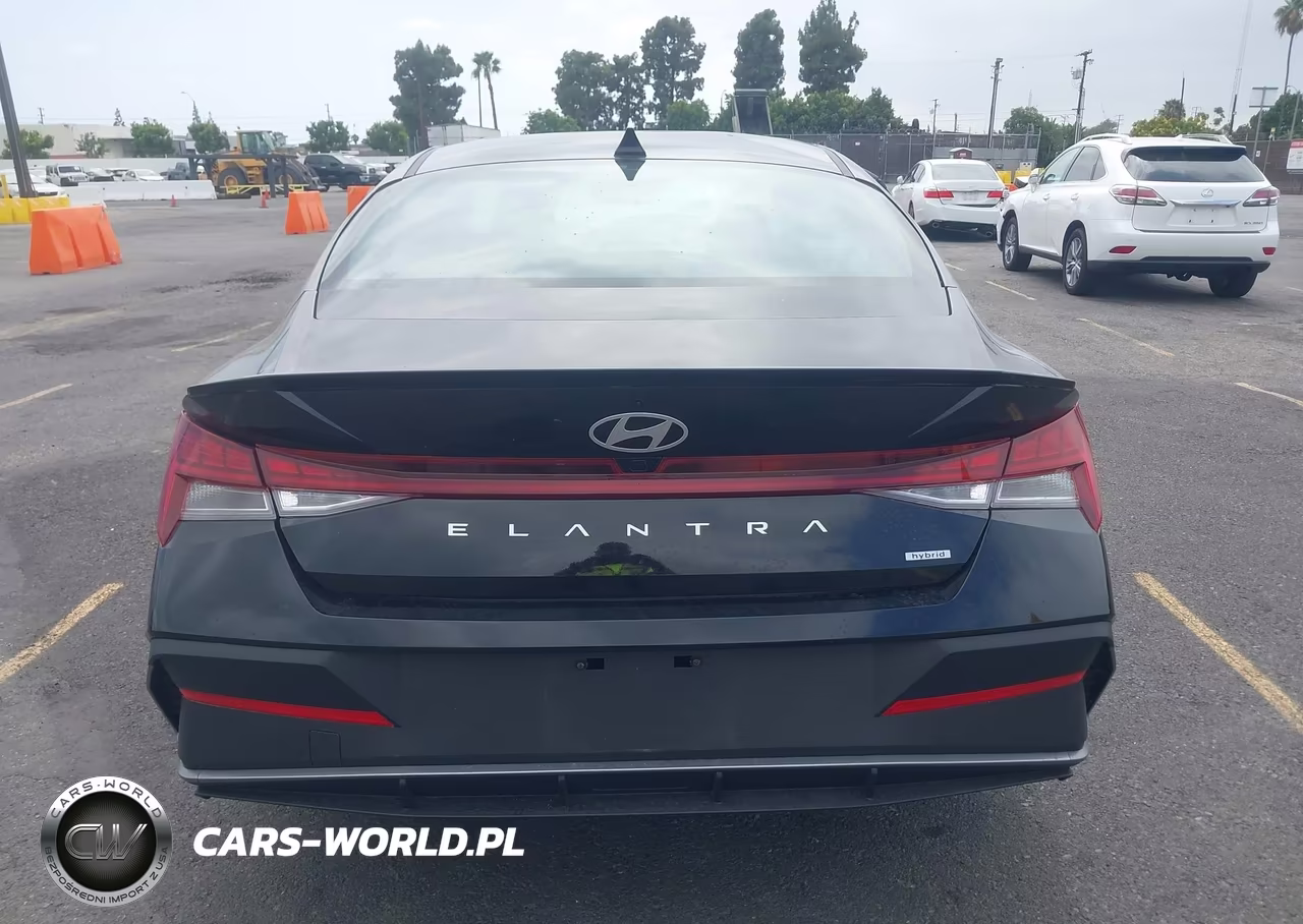 2026 Hyundai Elantra Hybrid Sel Sport VIN:KMHLM4DJ5TU183450 - 16