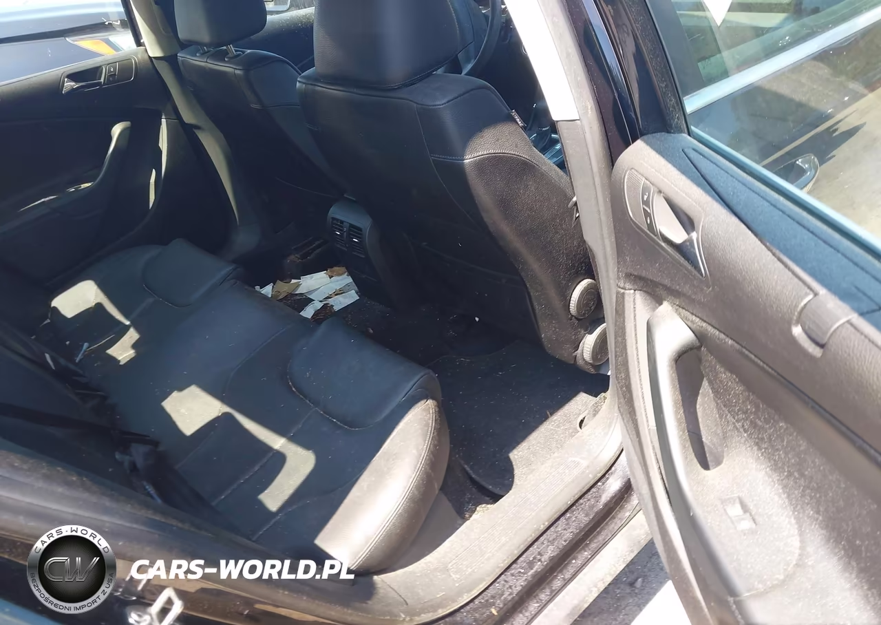 2008 Volkswagen Passat Turbo VIN:WVWJK73C48E180000 - 8