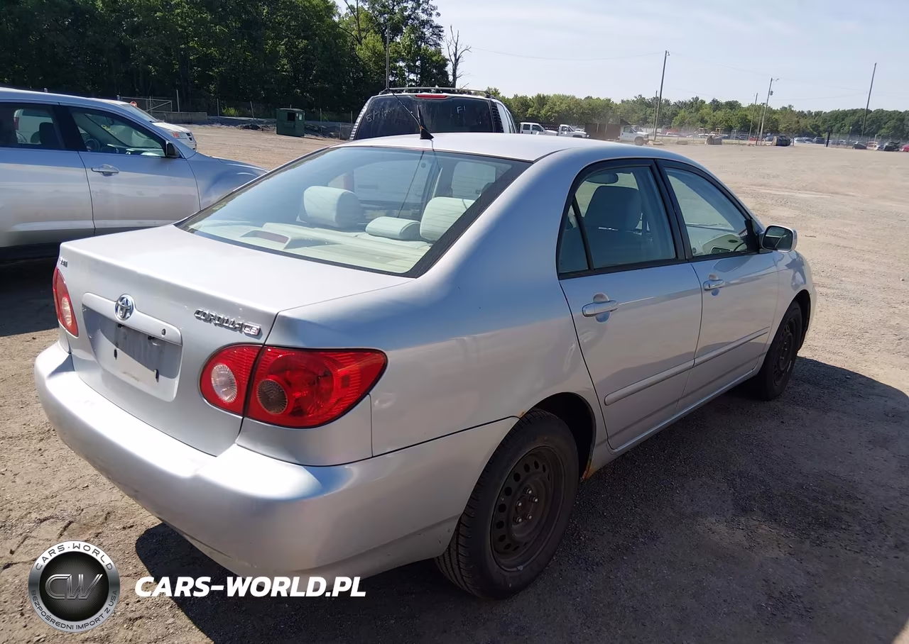 2007 Toyota Corolla Le VIN:1NXBR32EX7Z841878 - 4