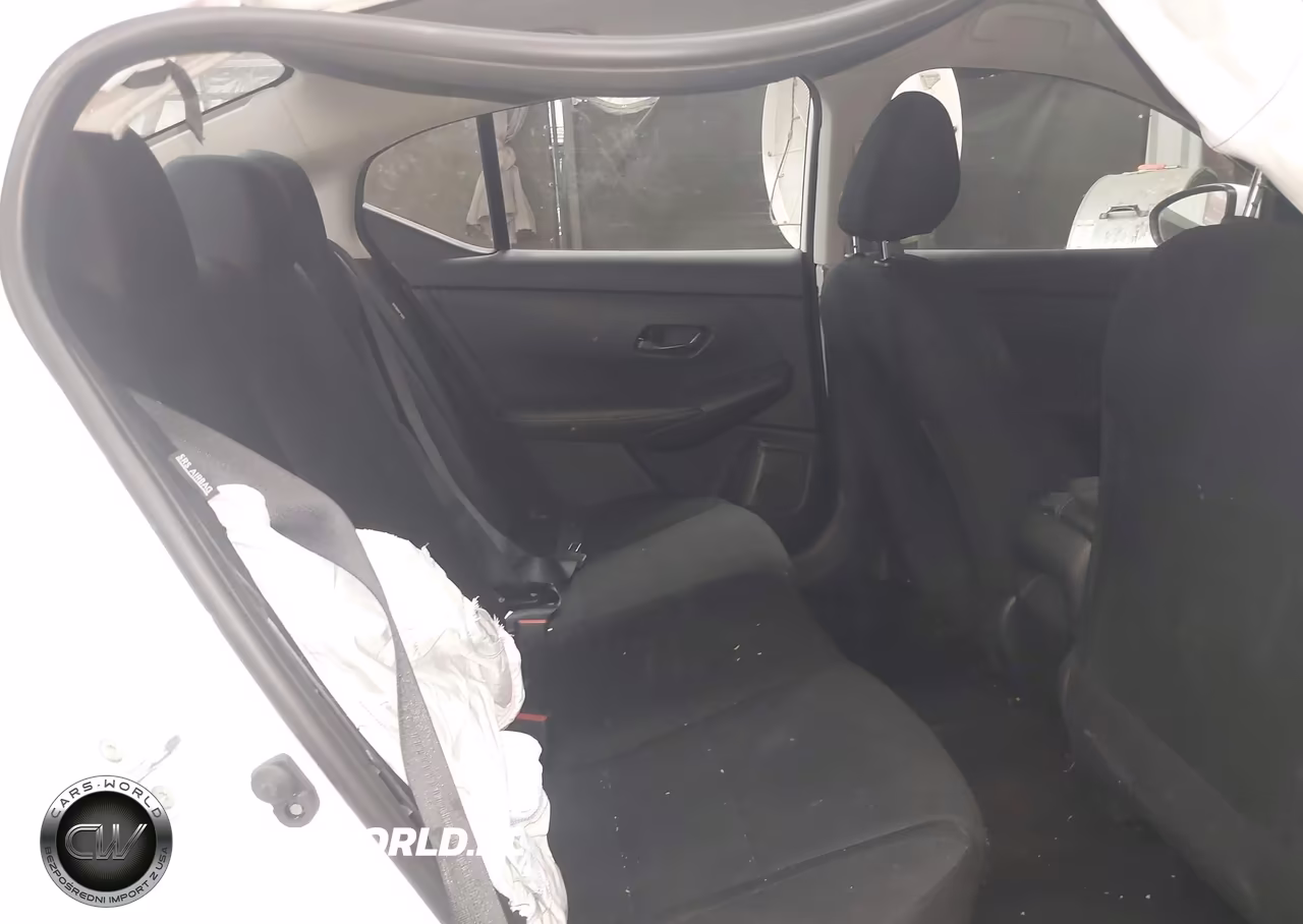 2025 Nissan Sentra S VIN:3N1AB8BV4SY358753 - 8